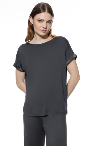 Pure Chic - T-Shirt