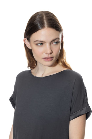 Pure Chic - T-Shirt