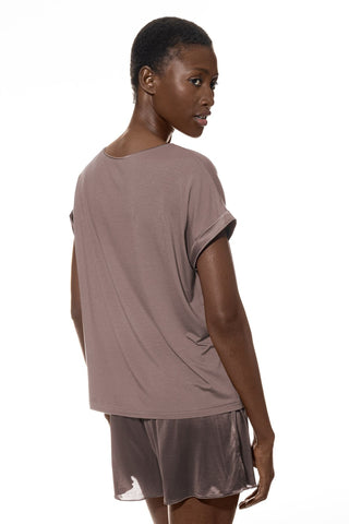 Pure Chic - T-Shirt