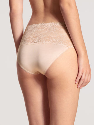 WOMEN Brief